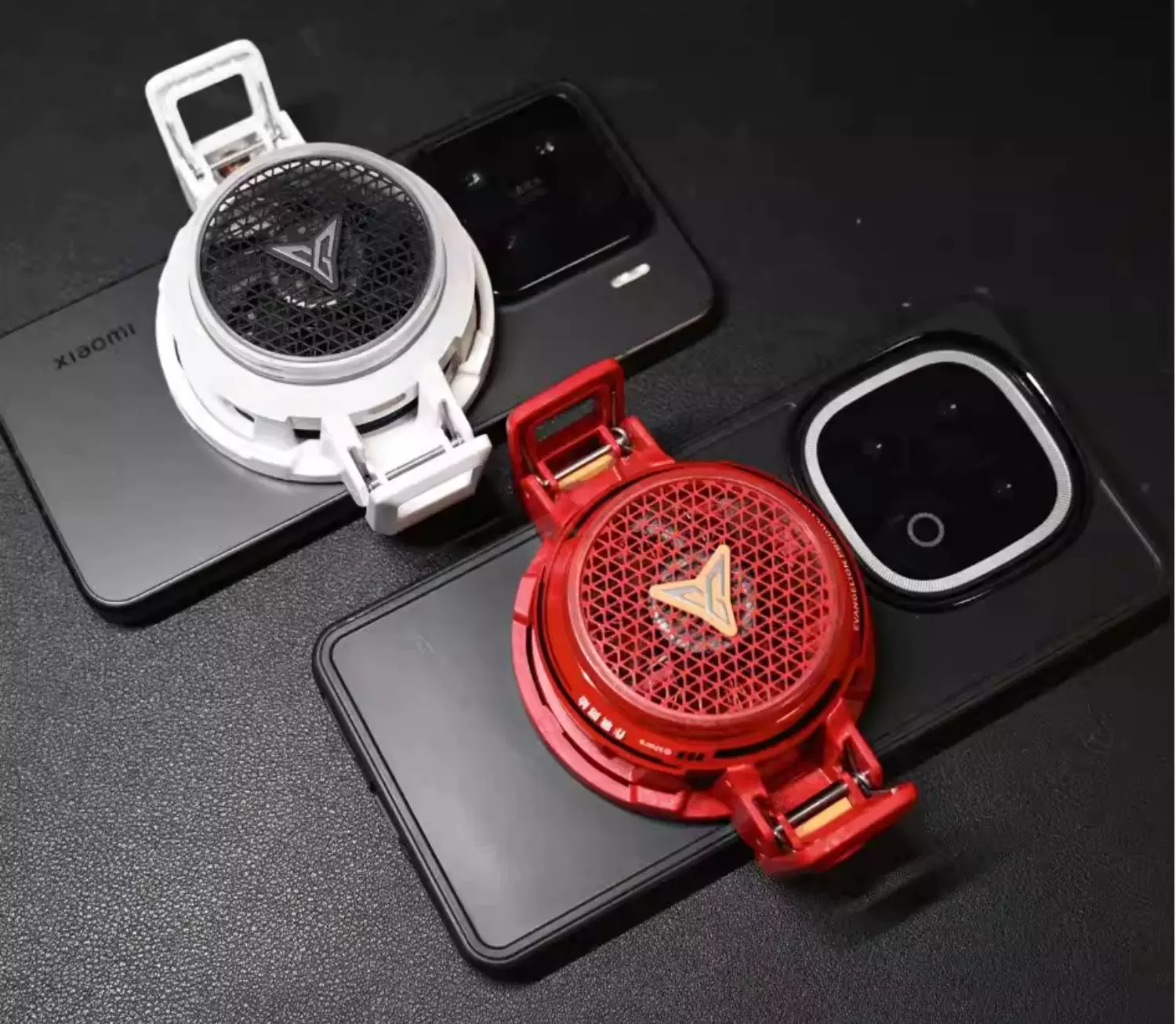 電話クーラークリップ Flydigi B8X B9X サポート 1/4 ナットブラケットラジエーター電話バックル Android iOS スマートフォン