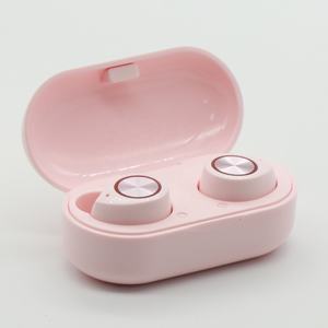 高音質ヘッドホンやスポーツ用イヤホンなど、売れ筋のヘッドホンを取り揃えています。