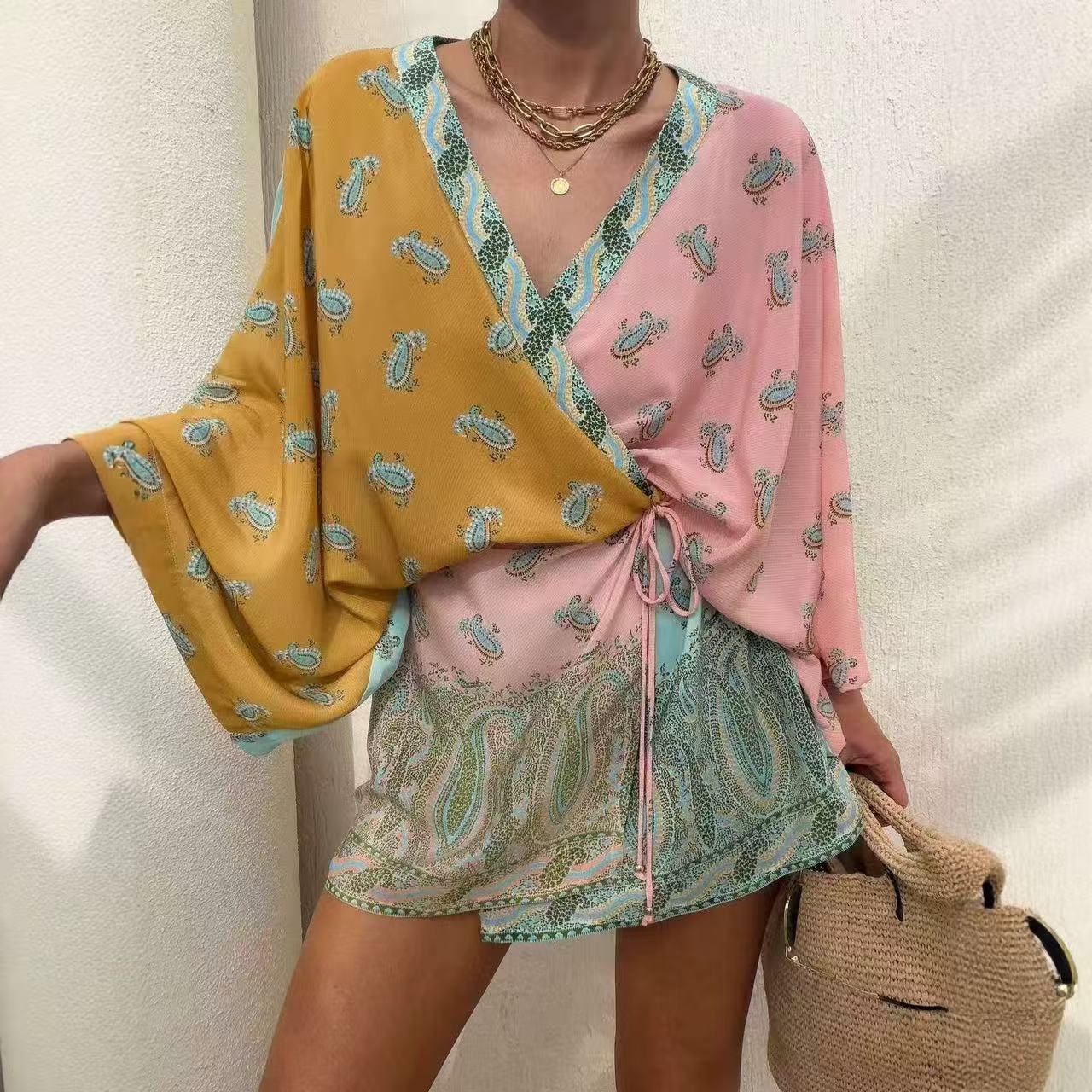 女性用 ボヘミアン ペイズリー カラーブロック ロンパース 長袖 V ネック タイ ウエスト ビーチ 休暇 遊び着 ショーツ