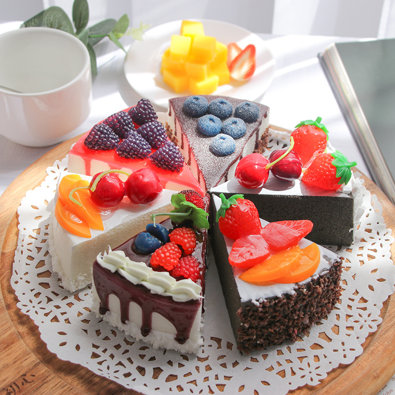 シミュレーションケーキ人工フルーツケーキデザート偽食品パン装飾写真撮影の小道具ディスプレイ飾り子供のおもちゃ
