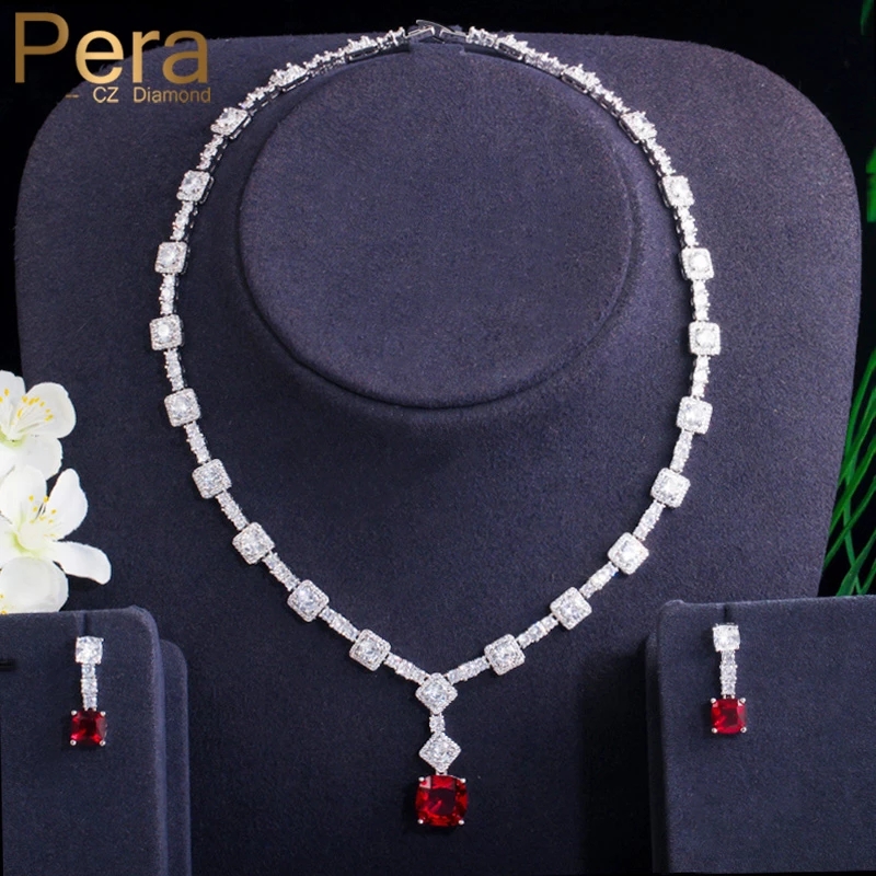 Pera クラシックプリンセスカットキュービックジルコニア繊細なレッドラウンド CZ ドロップイヤリングネックレスセット女性パーティーコスチュームジュエリー J348