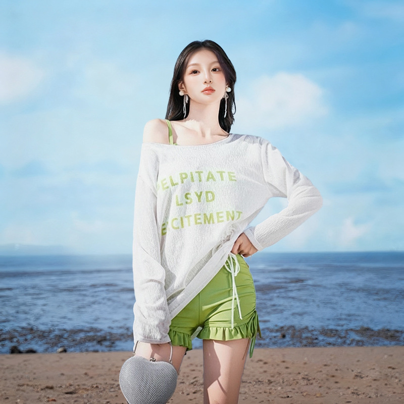 女性用 3 ピース ビキニ セット フリル シャーリング ショーツ ホワイト レター プリント 長袖 カバーアップ サマー ビーチ 水着 水着
