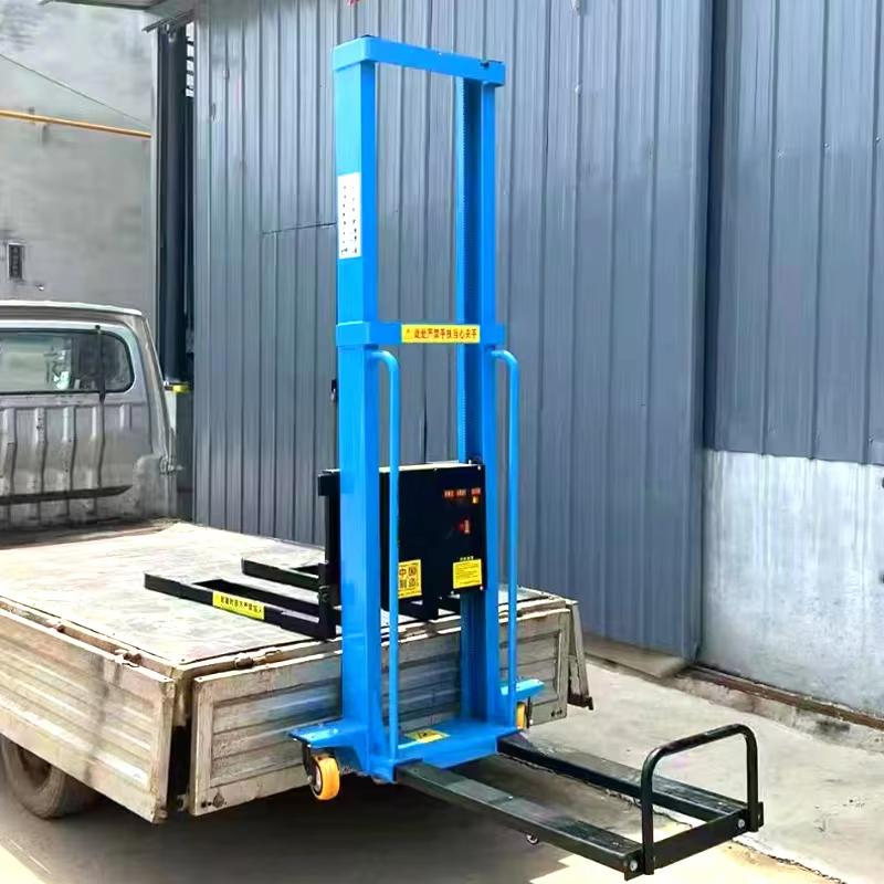 ポータブル電動フォークリフト 1 トン処理貨物リフトトラック用完全電気油圧アンロードクライミングマシン