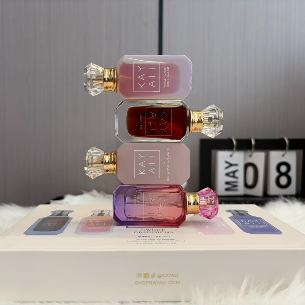 40 ミリリットル香水ミニセット 4x10 ミリリットルスイートバニラキャンディマシュマロローズオードパルファムギフトセット女性のための長期的な香り