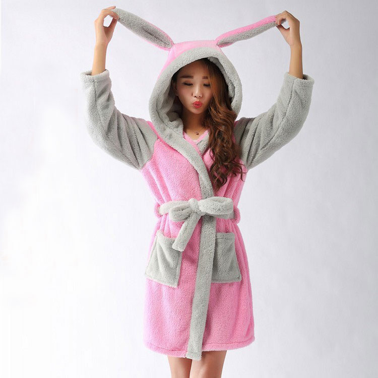 厚みのある女性ローブバスローブロング大人かわいい耳暖かいフード付きローブウサギフランネル着物バスローブドレッシングガウンベルベットパジャマ