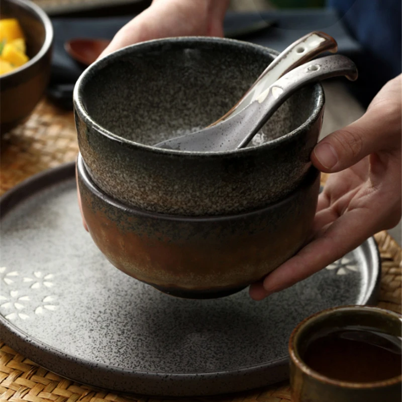 日本のライスサラダスープボウルライスセラミックボウルスープヌードルボウルクリエイティブ食器レトロシンプルホームボウルゼロ無駄サラダ