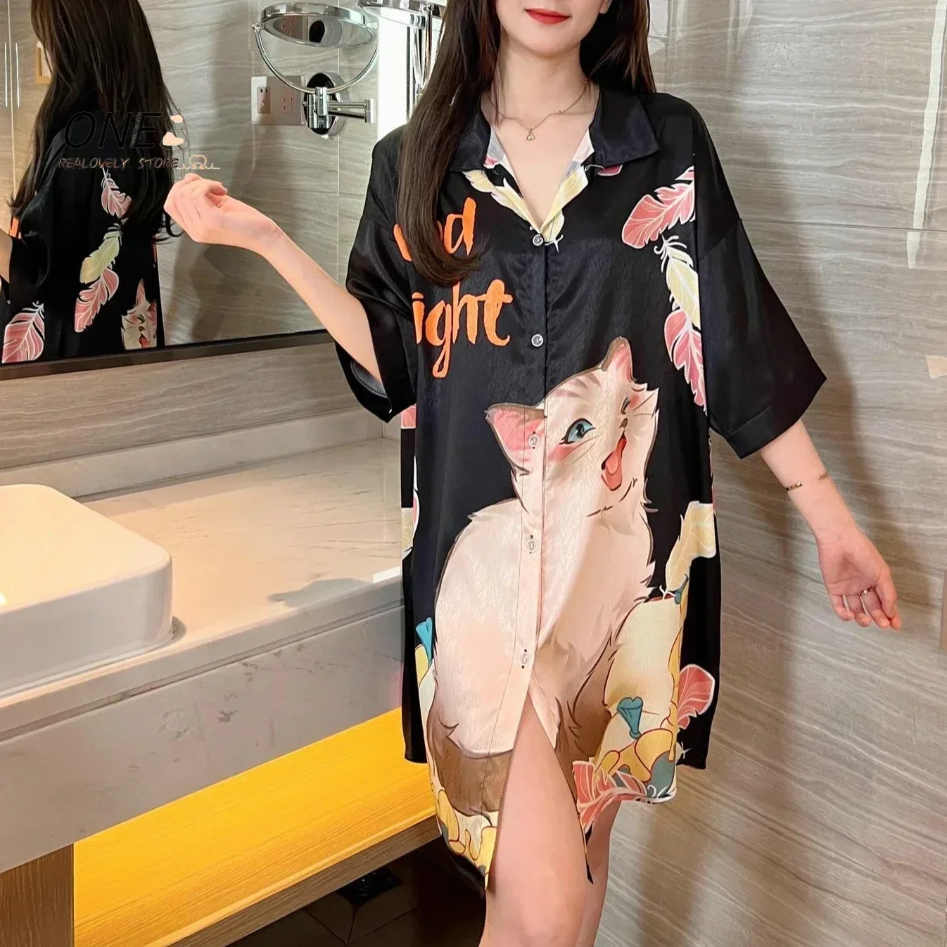 夏の新しい女性半袖アイスシルク睡眠ドレスネグリジェプラスサイズ 4XL パジャマシャツファッションサンドレスルースホーム服