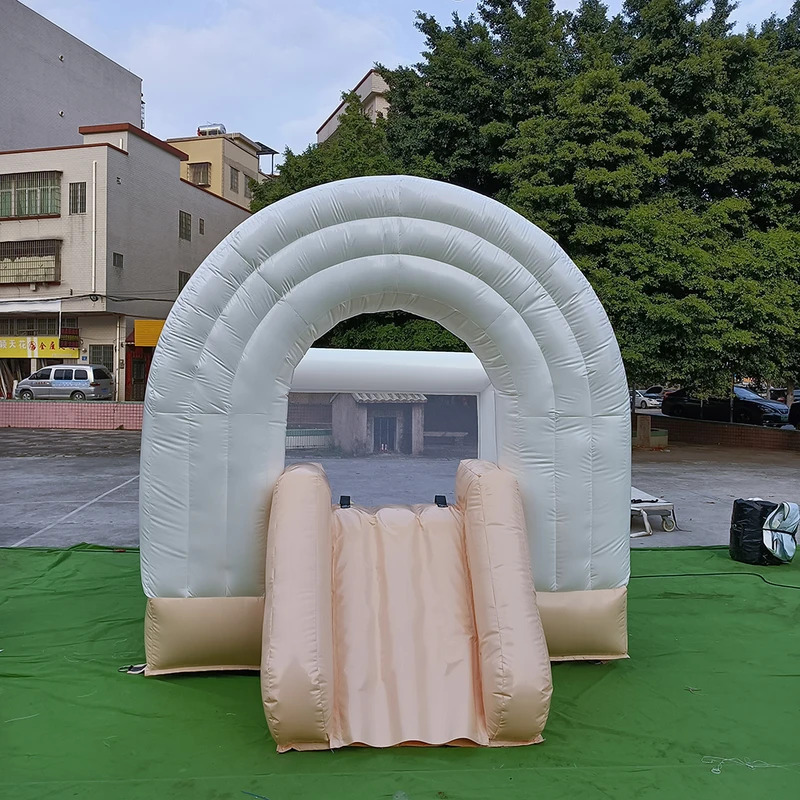 商業カラフルなミニバウンスハウスインフレータブルトールダーボールピットホワイトバウンスハウスジャンプ城/弾む城ソフトプレイ用