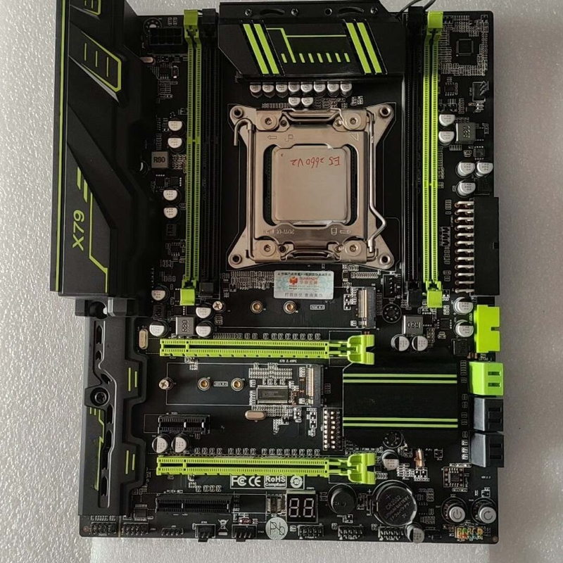 HUANANZHI X79 高級 ATX マザーボード CPU コンボ LGA2011 DDR3 NVME M.2 に使用