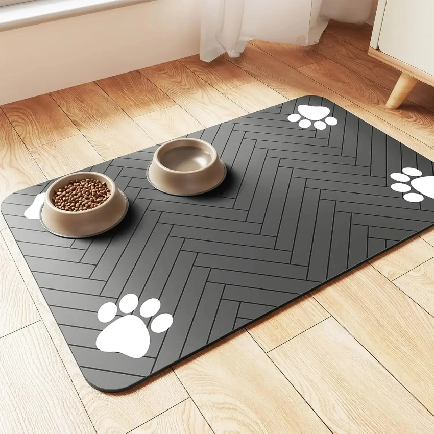 ペット給餌マット 吸​​収性ペットプレースマット ゴム裏地付き速乾性ウォーターマット 犬猫用 餌と水のボウル用 防水付き