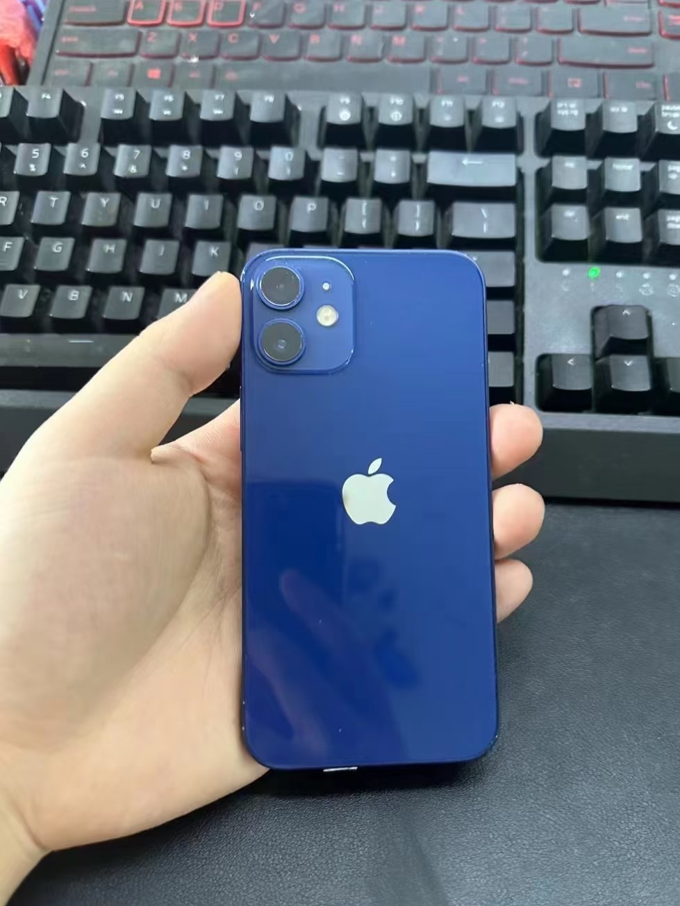 Apple iphone 12 mini 5G スマートフォン全色 12MP カメラ 5.4 インチ 60Hz リフレッシュレート良好な状態ロック解除済み中古携帯電話
