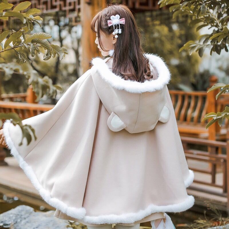 2026 秋冬女性甘いロリータマントかわいいクマ耳フード付き生き抜くかわいい服中国バックルボタンアップネックマント