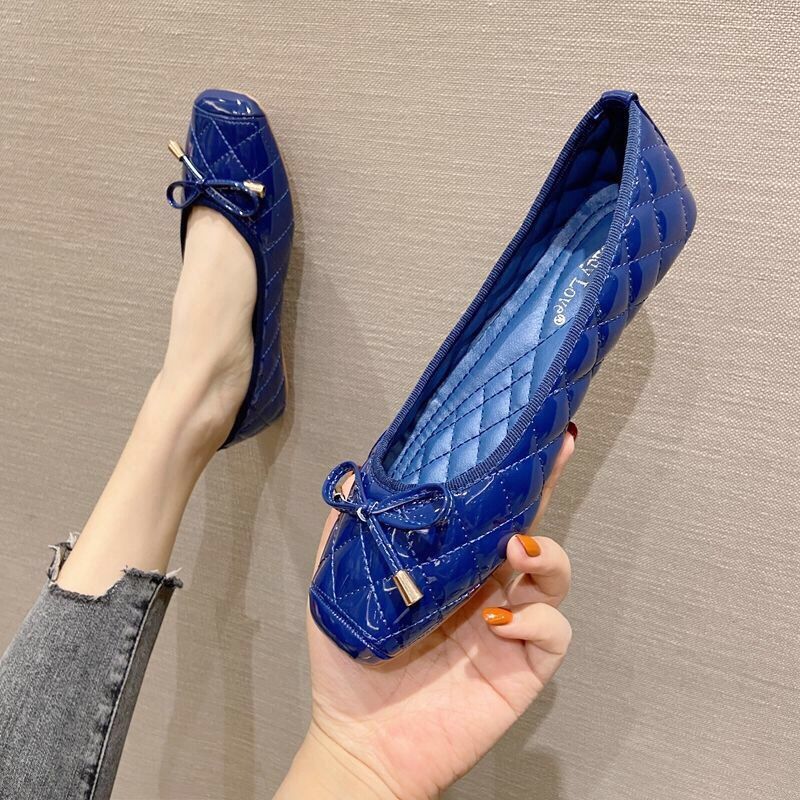 2026 浅口アプリコットスクエアトゥ女性作業靴快適な仕事ソフトソールの柔らかい肌の女性のための通勤靴