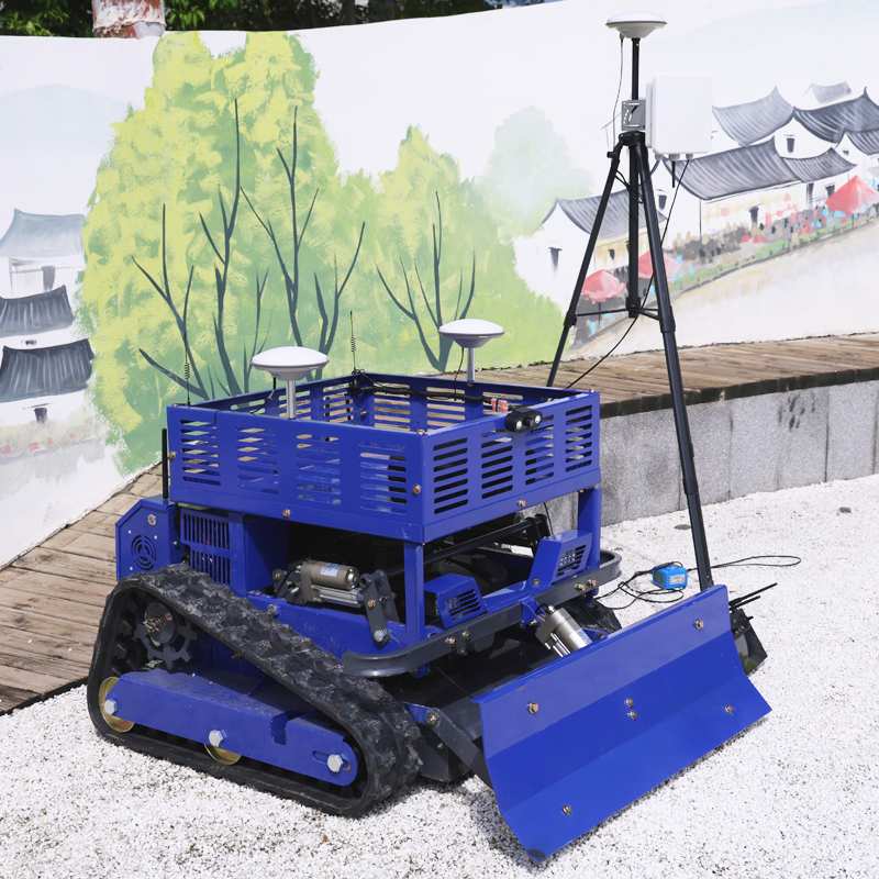 カスタマイズされたEPAディーゼルエンジン全地形対応ゴムリモコンロボットフレイル芝刈り機（gps付き）