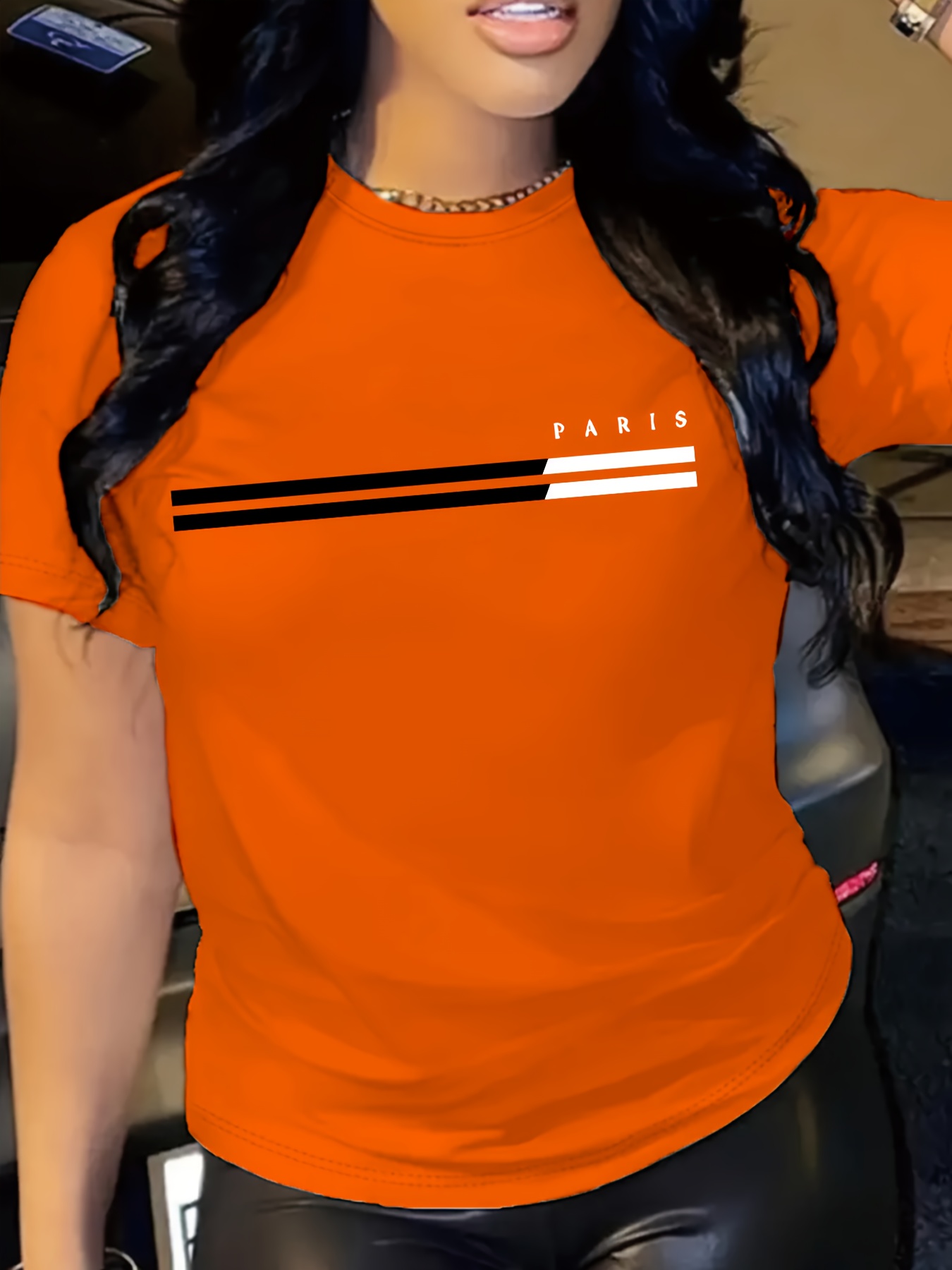 夏の女性のプリントカジュアルで快適なルーズラウンドネック半袖Tシャツトップ