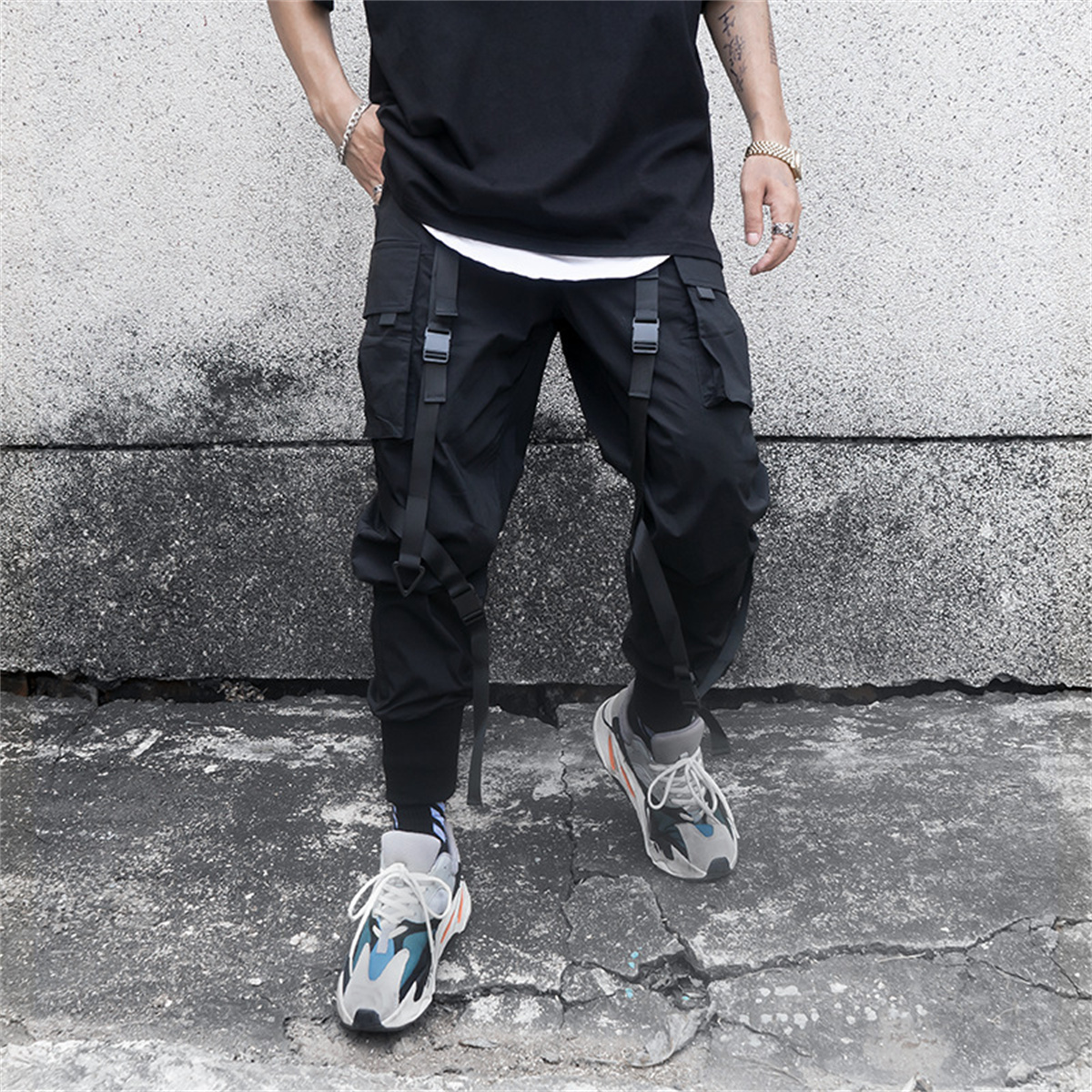原宿レトロデザインセンス Techwear メンズカーゴパンツパンク男性服ストリートジョガーハイストリート休日カジュアルズボン