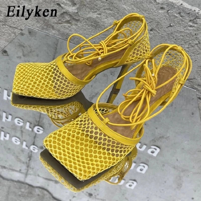 Eilyken セクシーなメッシュパンプスサンダル女性のスクエアトゥハイヒールレースアップクロスタイ小剣中空ドレスシューズ Zapatos Mujer