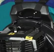 550CFM 2 ストローク 1.7HP スノーリーフブロワー、芝生手入れ庭の塵埃用、52CC ガス動力バックパックリーフブロワー