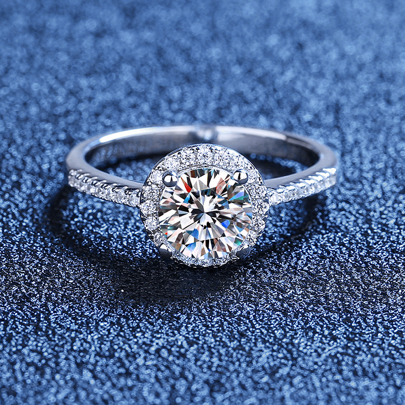 AETEEY 0.5-3ct D カラーリアルモアッサナイトダイヤモンドラウンドリング純粋な 925 スターリングシルバー女性の結婚式のファインジュエリー RI020