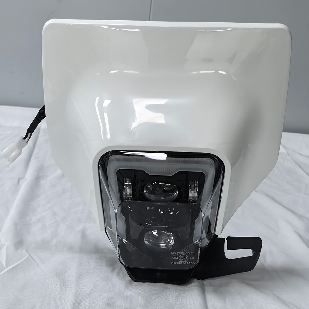 ハスクバーナ TE 150 FE 250 300 350 450 501 TX 125 2017-2023 エンデューロ LED ヘッドライトヘッドランプ W/DRL オートバイライトアセンブリ E24