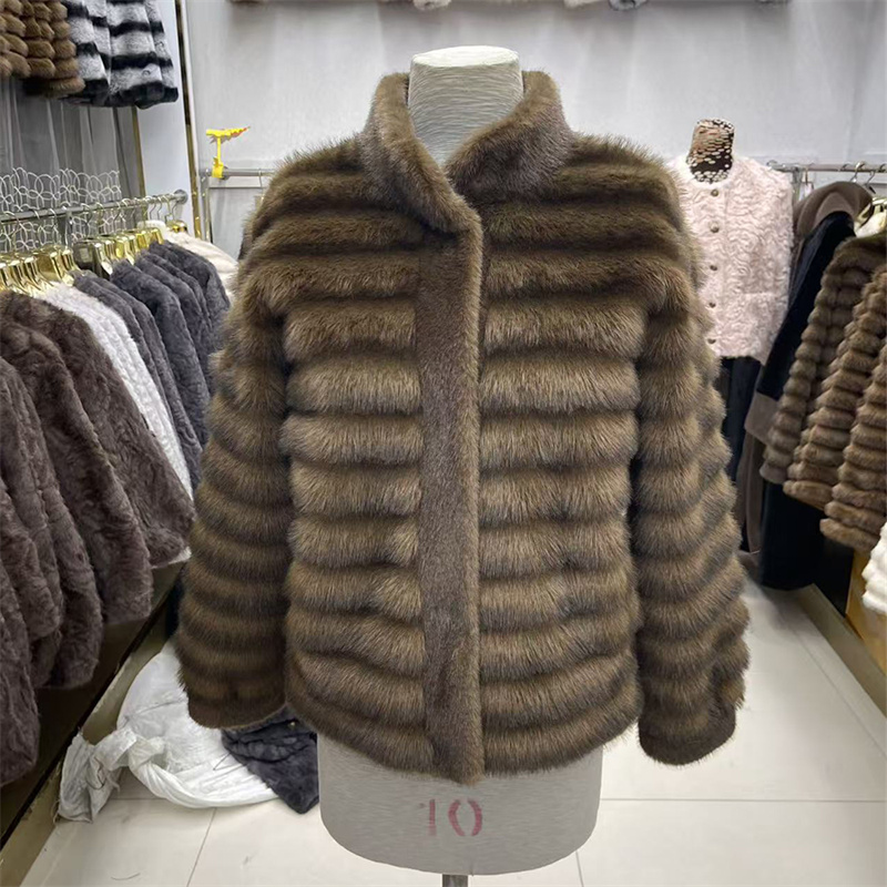 ファッション女性の冬コート 2026 フェイクファージャケット女性服女性の革フェイクファーコート女性長袖ショートジャケット