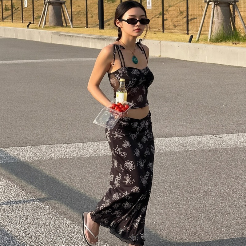 Ins Style Swimsuit Women Retro Vacation Style Embroidered Print Slimming Floral Three Piece Set Long Camisole Skirt Comfortable