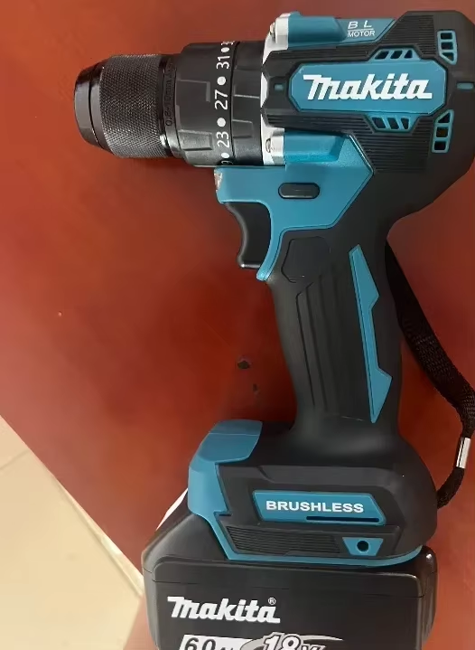✨⭐✨⭐ マキタ電動工具アクセサリー 18V バッテリー 9.0AH 6.0AH BL1830B BL1860B 充電器