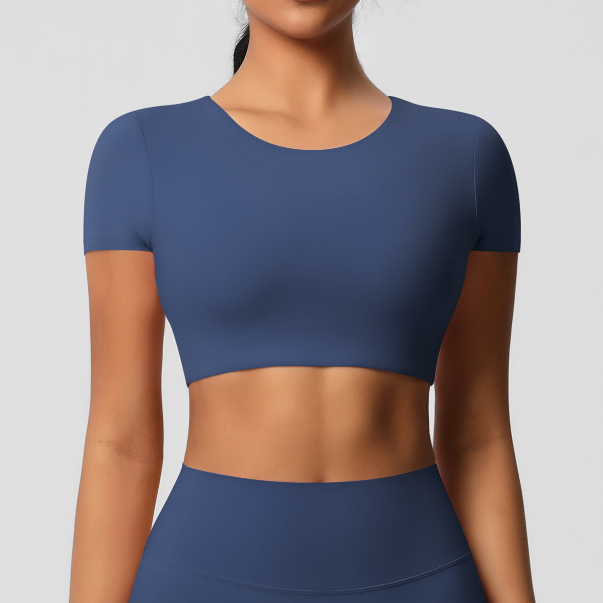 女性ランニングスポーツ Tシャツパッド入り夏半袖ラウンドネック通気性ストレッチジムヨガスリムフィットネスアクティブトップ