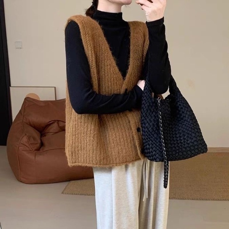 2025 レトロストリートトップ服レディースセーターベスト女性シングルブレストボタンノースリーブ V ネックニット韓国固体ショート