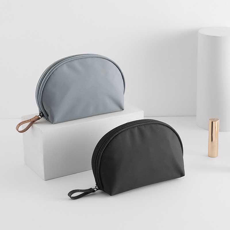 Cosmetic Bag Semicircle Portable Bag Travel Bag Small for Gift for Women Beauty Essentials Traveling Make Up Bags