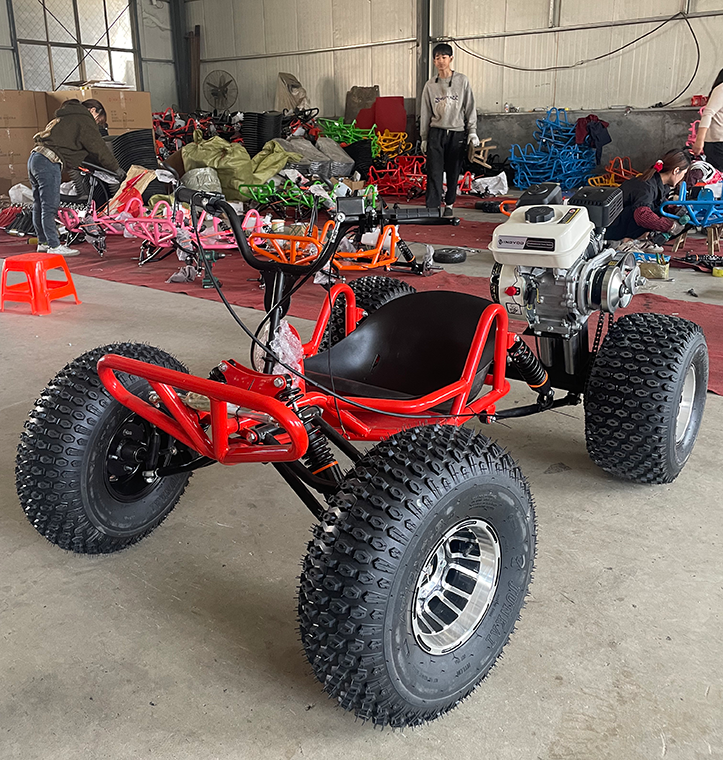 212cc 10 インチ タイヤ 4 ストローク エンジン 3.6 リッター燃料タンク 終日耐久性 4 輪ドリフト オフロード レーサー 最高速度 70 km/h