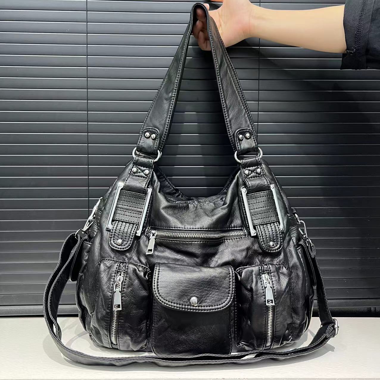 女性のファッション Y2K ホットガール オートバイ バッグ オールド ライチ パターン マルチ ポケット ショルダー クロスボディ バッグ