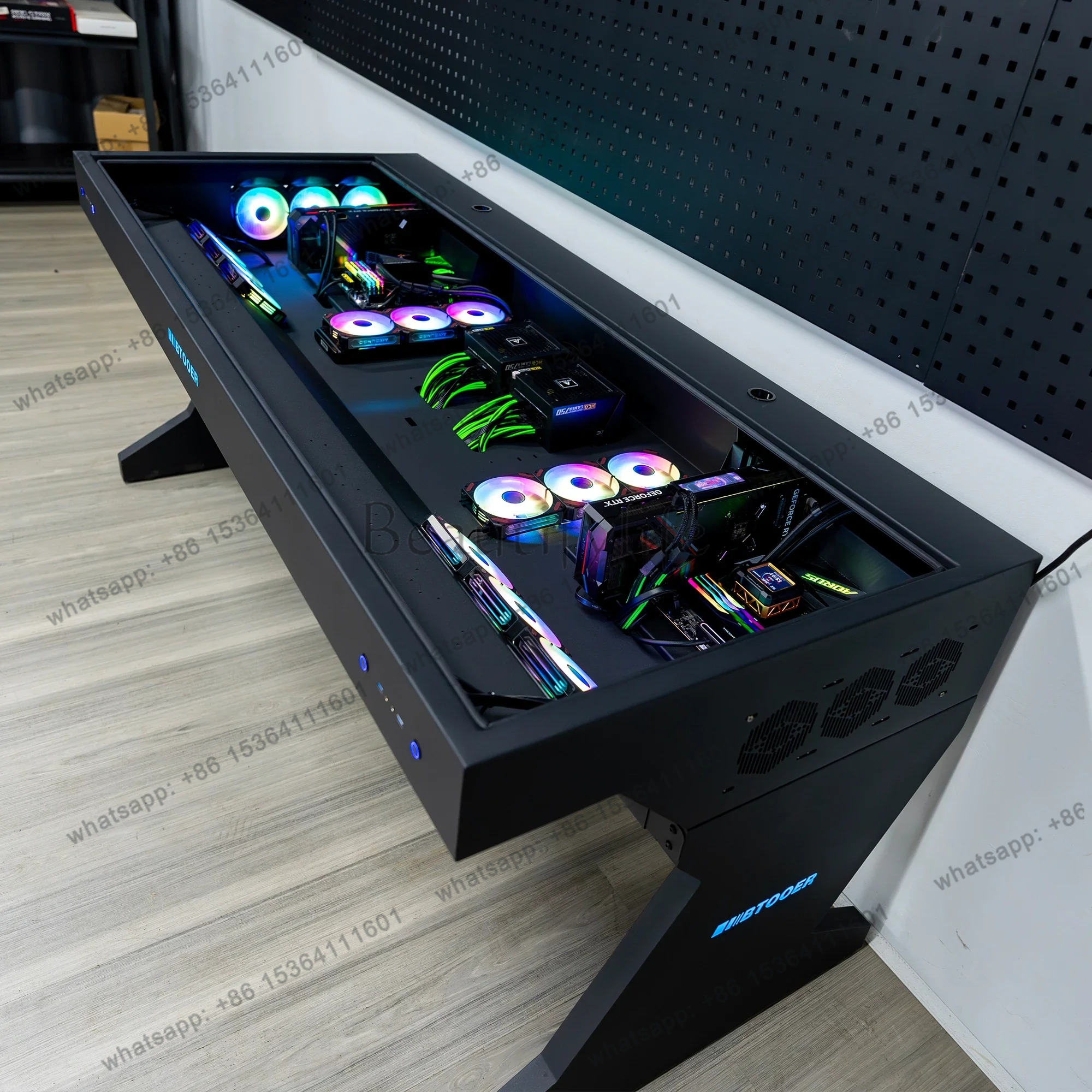 クールな大型シャーシ統合テーブル 2 台のコンピュータ用デュアルホストセットアップゲームデスクワークステーションマルチプレイヤープログラミングテーブル
