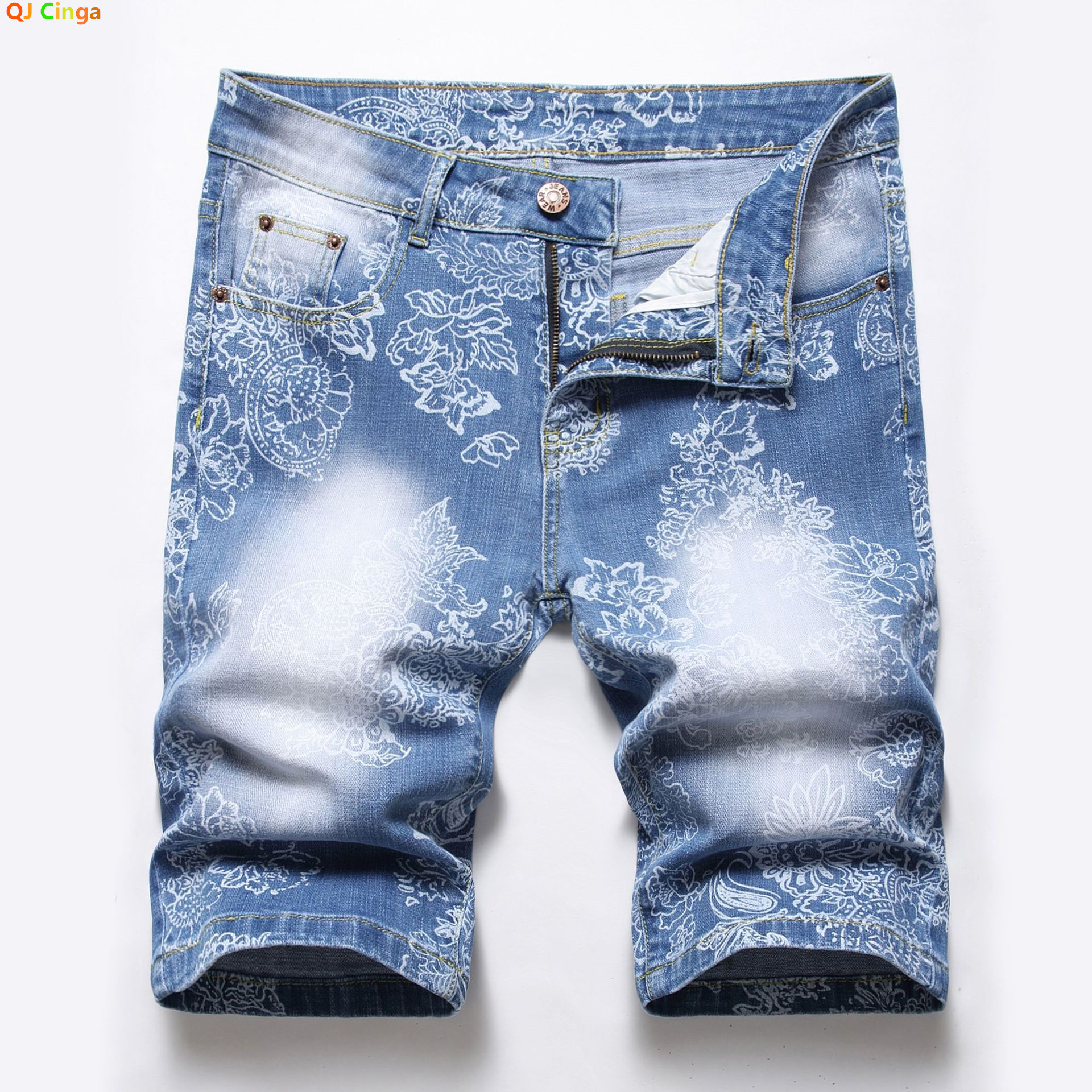 メンズ ブルー ストレッチ デニム ショート パンツ、スタイリッシュなカジュアル プリント ジーンズ ショートパンツの新しい夏のコレクション、アジア サイズ 28 ～ 42。