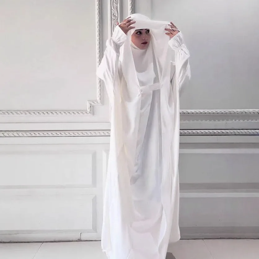 女性の祈りの衣服イスラム教徒ドレスフード付きアバヤイードジェラバラマダントルコカフタンイスラムジャラビヤささやかなブルカジャラビヤアラブローブ