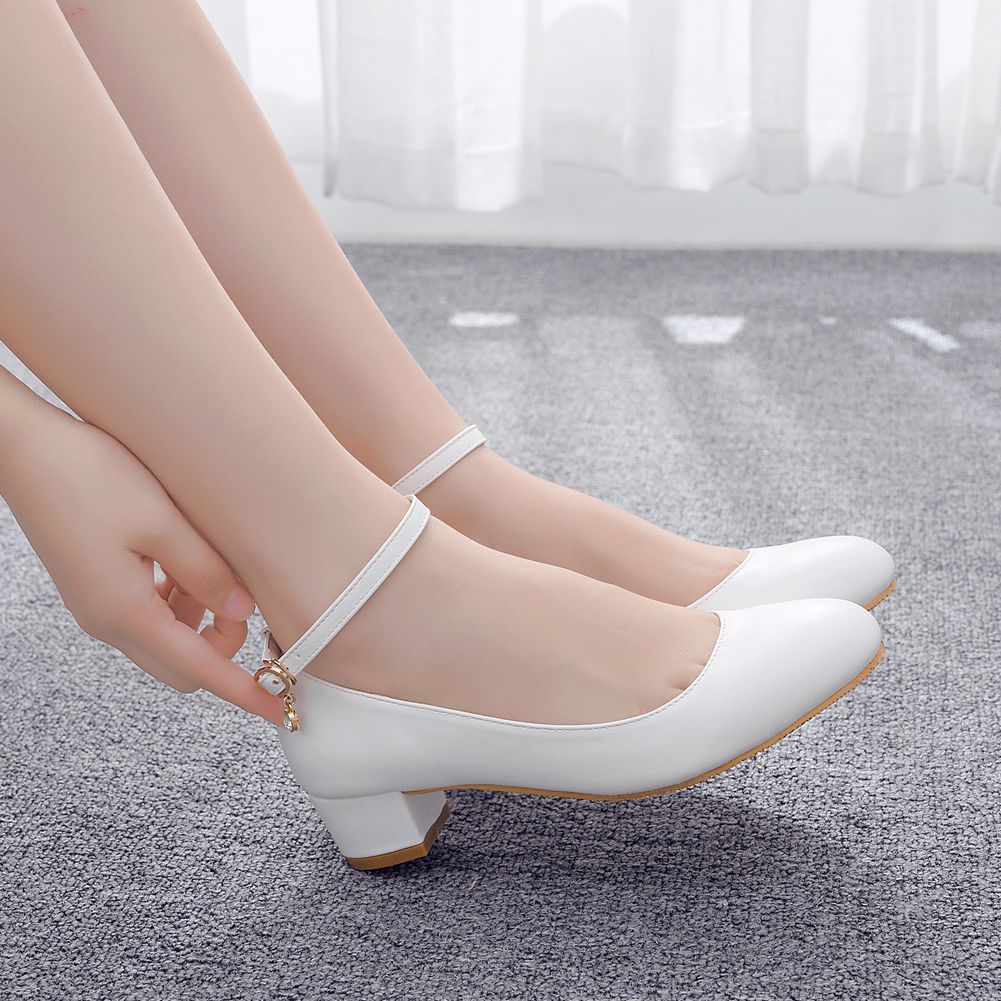女性用 クローズド ラウンドトゥ ローブロックヒール アンクルストラップ チャンキーヒール パンプス ドレス 結婚式