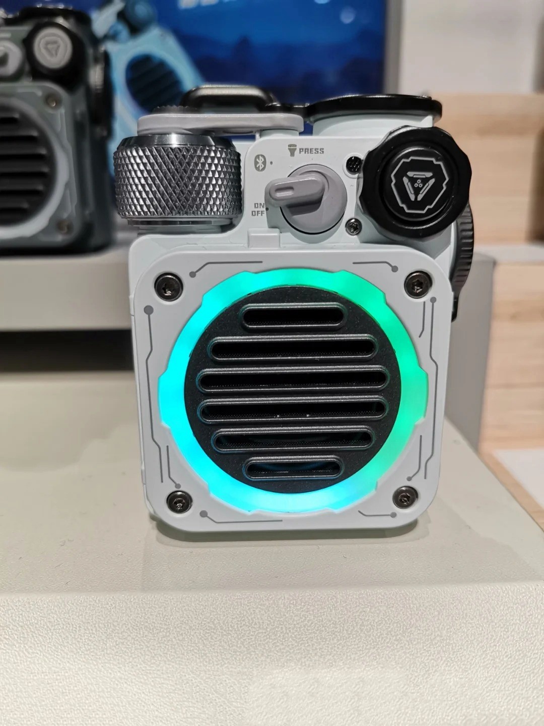 MUZEN XOG メカニカルライト Domrin キューブワイヤレス Bluetooth スピーカーラジオ一般版ワイルドサイバーパンク発光メタルスピーカー