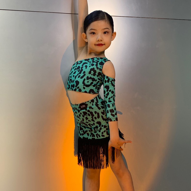 新しいラテンダンスドレス女の子ヒョウシングルスリーブラテントップフリンジスカート子供パフォーマンス社交ダンス衣装SL8935