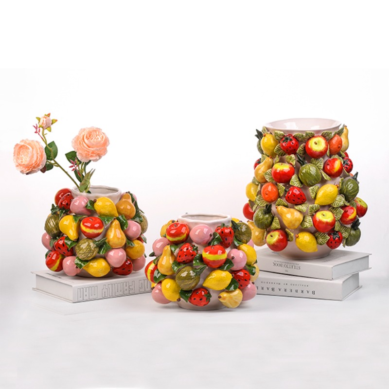 Wholesale ceramic custom creative design ceramic vase lemon home decoration ceramic mixed fruit jar