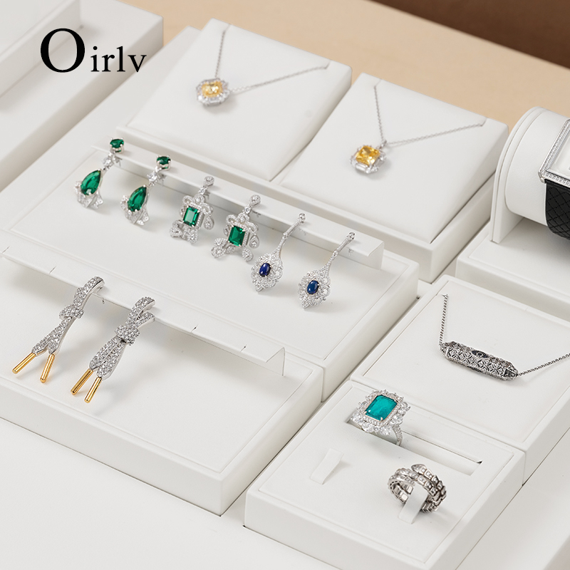Oirlv ファッションレザージュエリーディスプレイオーガナイザー小道具リングペンダントネックレスホルダー新しいジュエリーラックディスプレイスタンドセットショーケース