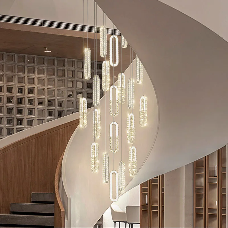 リングクリスタル LED シャンデリアゴールド屋内吊りランプ階段リビングルームモダンな高級クリスタルロングペンダント照明器具
