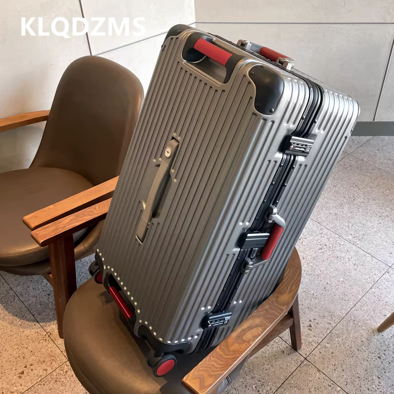 KLQDZMS 新 26 "28" 30" 32 インチの荷物大容量トロリーケース家族旅行の必需品 PC パスワードボックスユニバーサルスーツエース