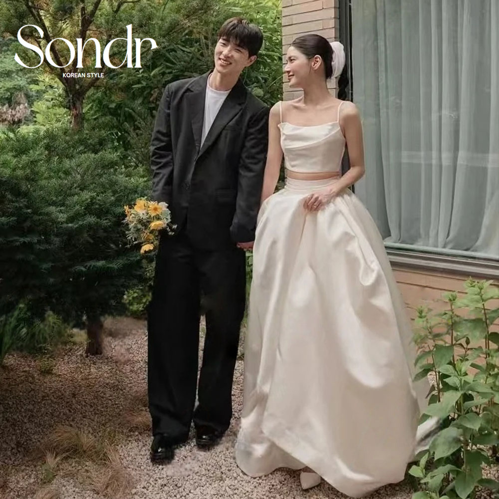 Sondr シンプル 2 ピースウェディングドレススパゲッティストラッププリーツフロアレングスアイボリーシルクタフタ韓国写真撮影ブライダルドレスカスタマイズ