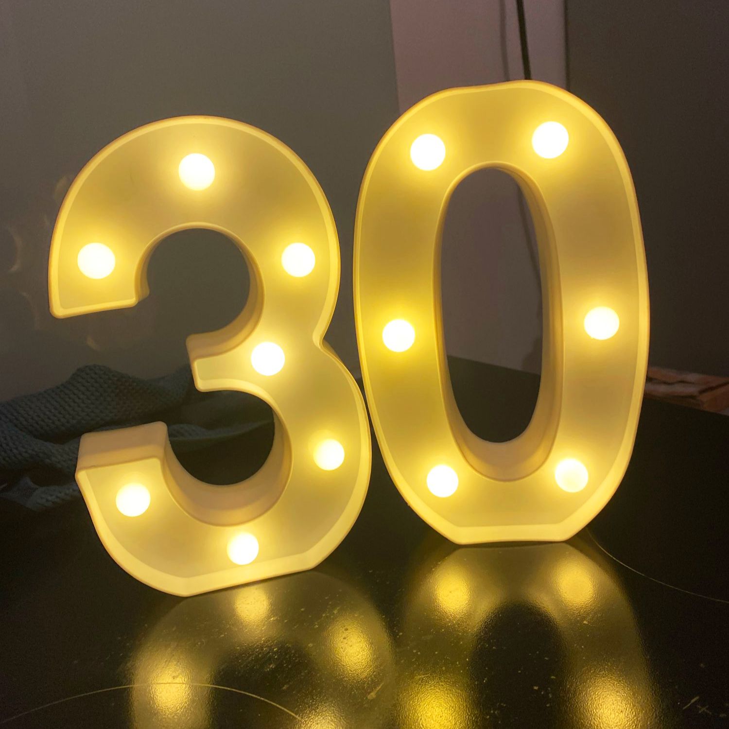 2 個番号 16 18 21 30 Led ライトストリングハッピーバースデーパーティーの装飾結婚記念日大人の誕生日パーティーギフトライト Led