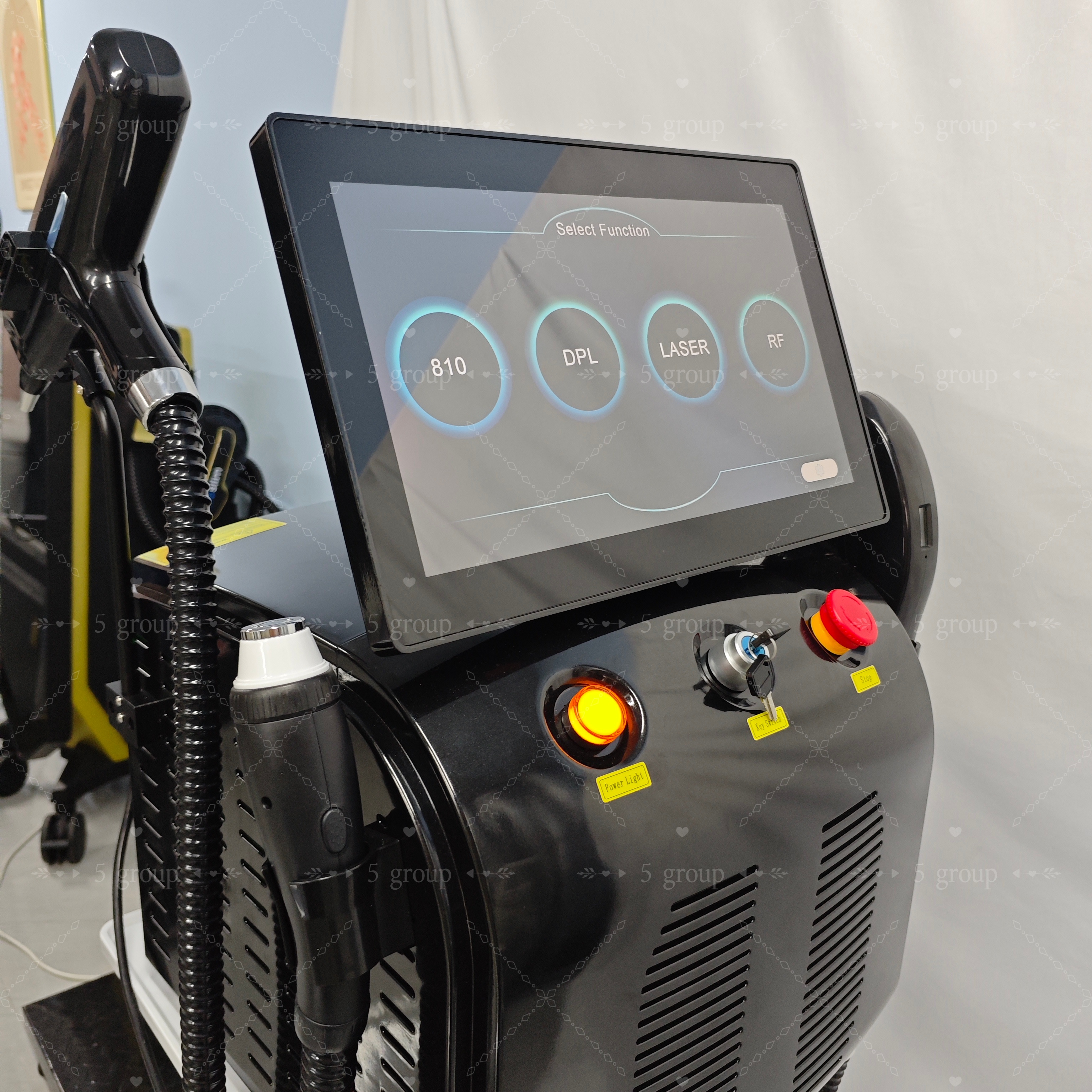 4 In1 ダイオード脱毛ピコ秒 IPL RF マシン 5000W808 肌引き締めタトゥーウォッシュ眉光子若返り