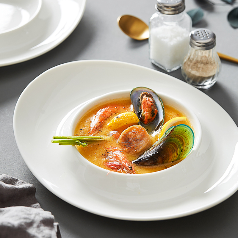 ホワイトセラミック不規則な形の皿餃子プレートホテルレストランスーププレート中華食器キッチンコールドサラダプレート