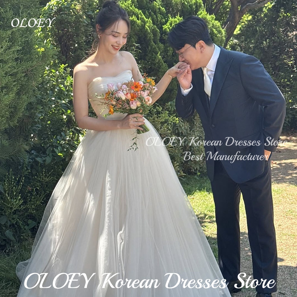 OLOEY シンプル 2025 ストラップレスのウェディングドレスエレガントなガウン写真撮影用ブライダルガウンフロアレングス Vestidos Novias Boda 女性 Cust