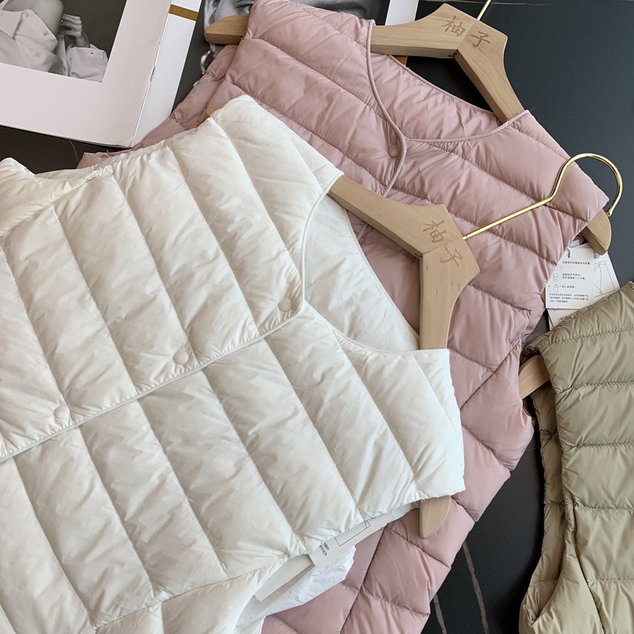 冬ライナー暖かい Sleeless 女性ベスト 2023 新着女性冬保温ノーカラー超軽量キルティングフグベスト