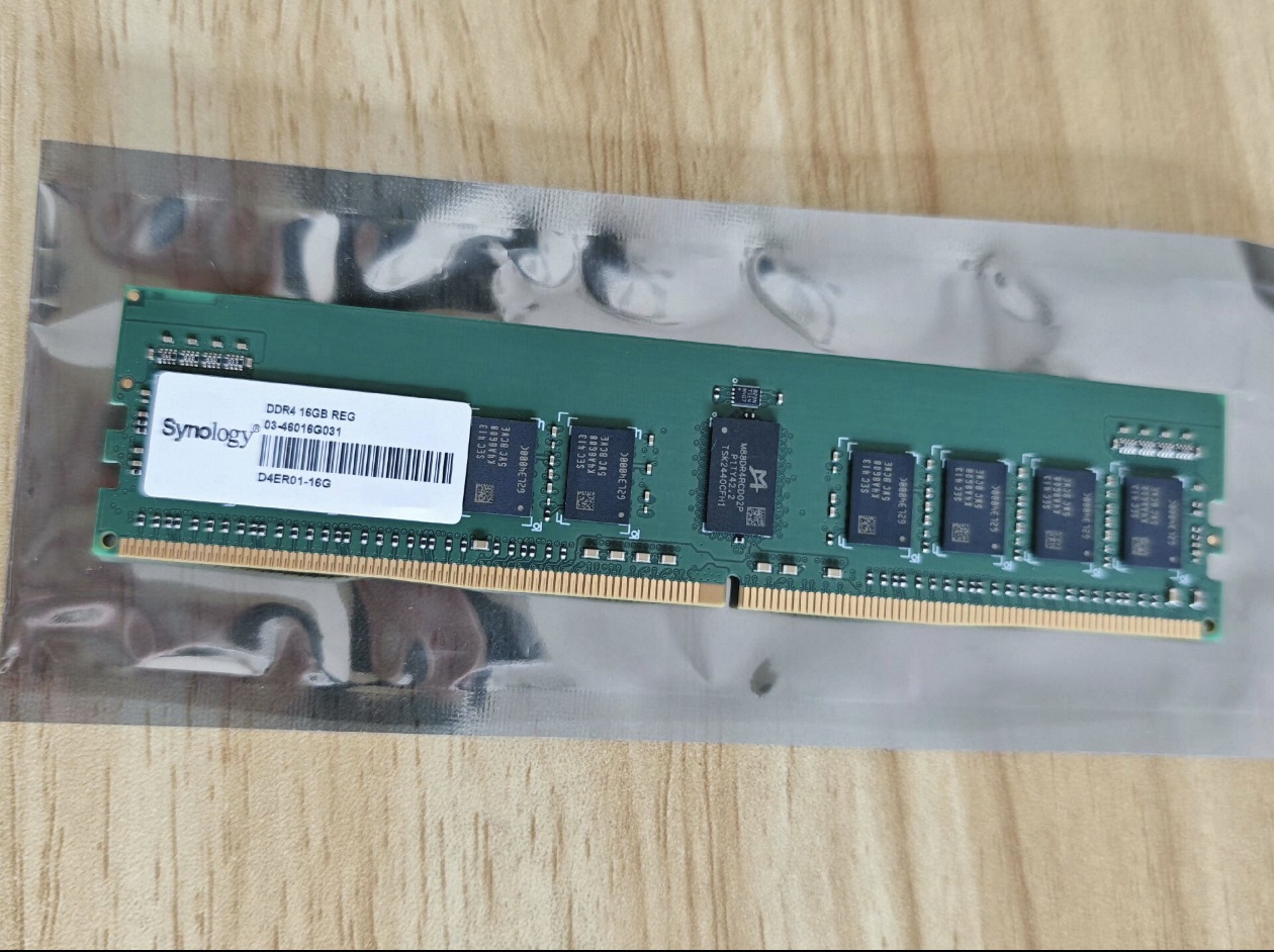 FS3410 用のオリジナル Synology RAM モジュール D4ER01-16G