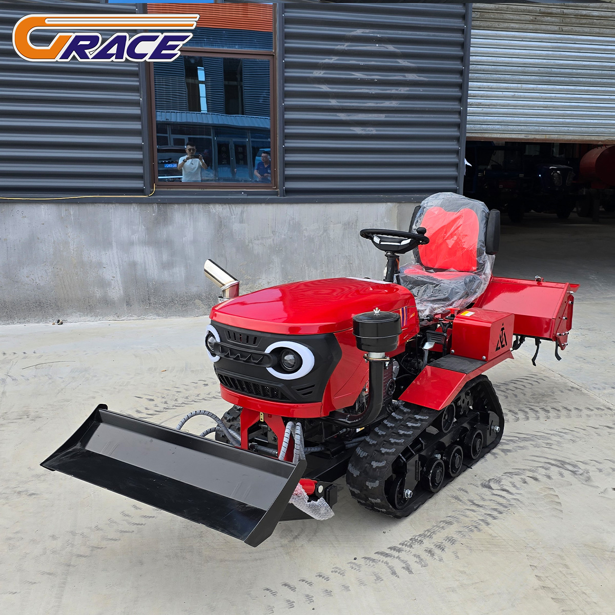 中国の耕運機 25HP 35HP 40HP 耕運機ミニ耕運機ロータリー クローラー トラクター デポジット価格